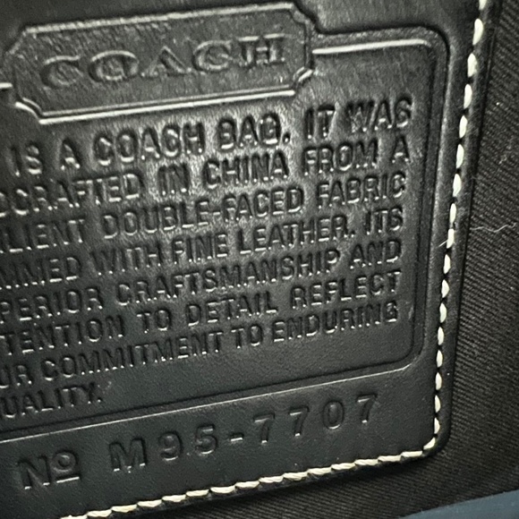Coach tote - Picture 1 of 3